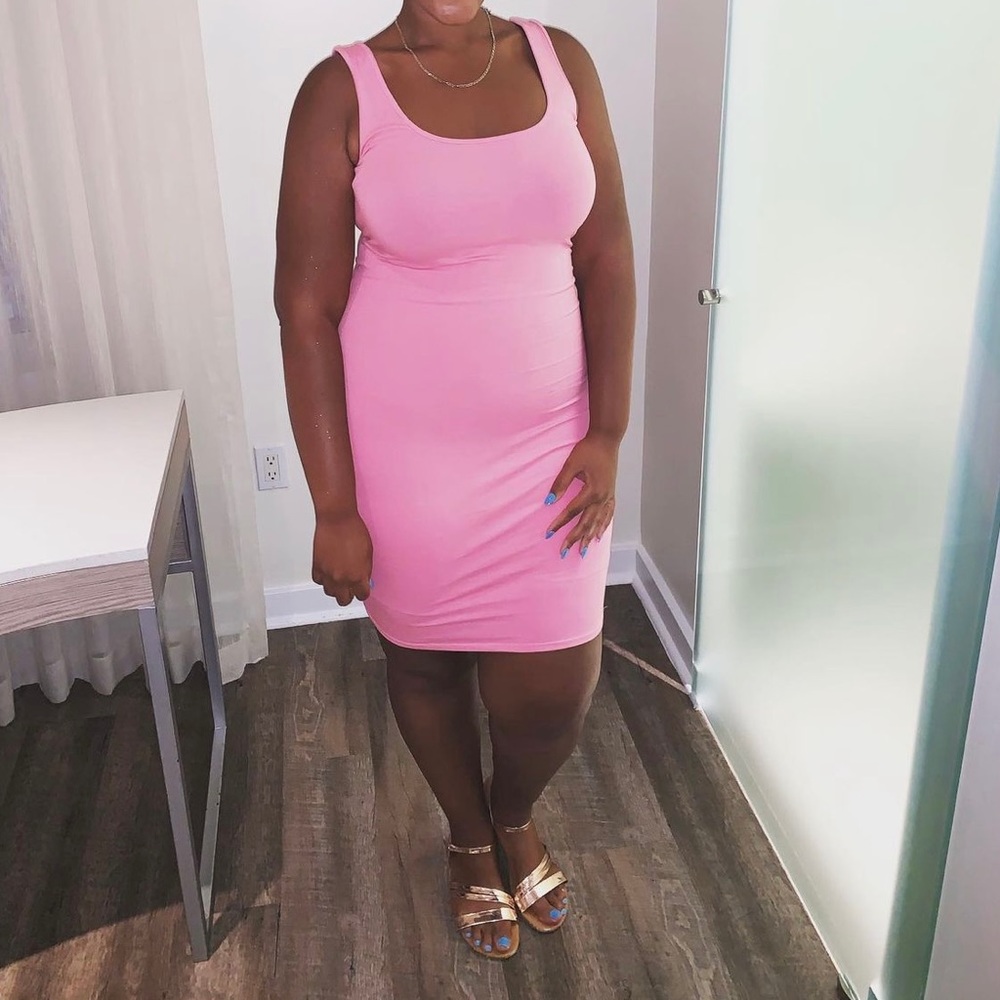 Pink Dress - Picture 5 of 5